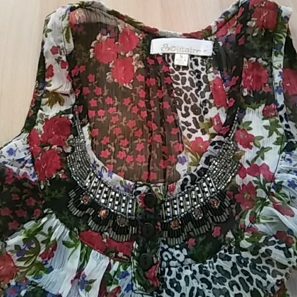 Top - Picture 4 of 4